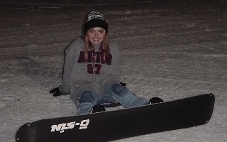 Jessi snowboarding
